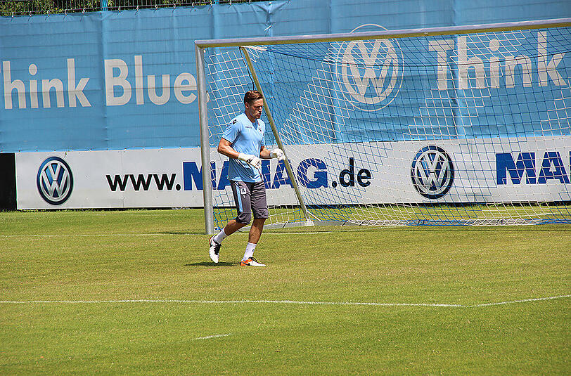 Am Samstag startete der TSV 1860 München ganz offiziell in die neue Saison. Klicken Sie sich durch die Bilder des Traningsauftakts mit dem neuen Trainer Kosta Runjaic.