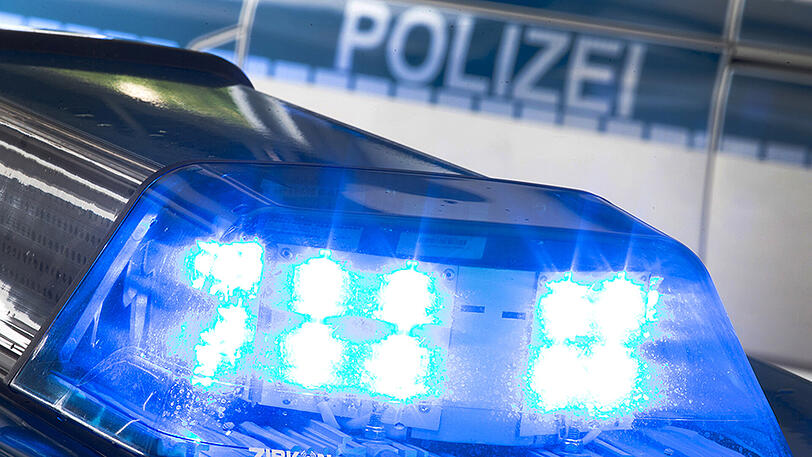 Drei Jugendliche versuchten einen Münchner nahe des Michaelibads auszurauben.