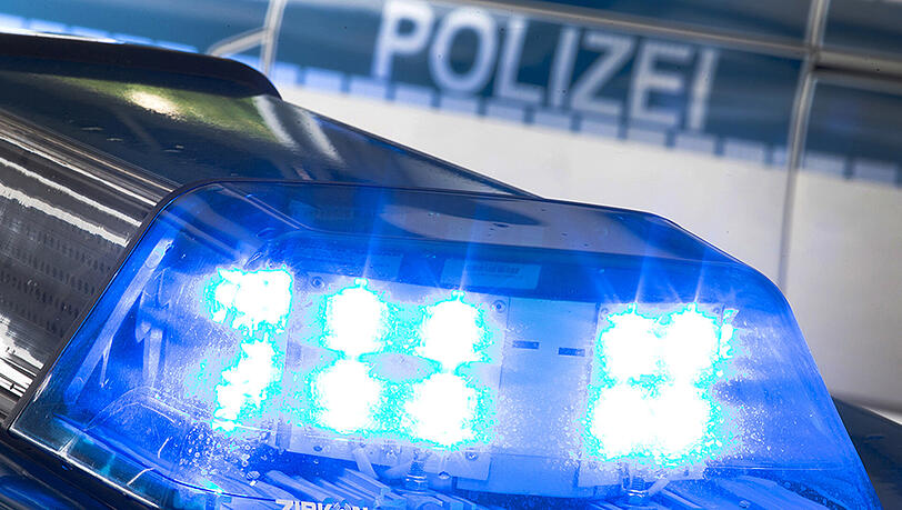 Drei Jugendliche versuchten einen Münchner nahe des Michaelibads auszurauben. Drei Jugendliche versuchten einen Münchner nahe des Michaelibads auszurauben.