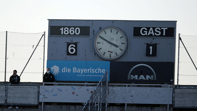 Anzeigetafel beim Spiel gegen den Halleschen FC. Anzeigetafel beim Spiel gegen den Halleschen FC.