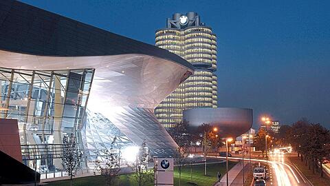 Die Konzernzentrale von BMW in M&uuml;nchen: Der Hersteller steht vor gro&szlig;en Umstrukturierungen.