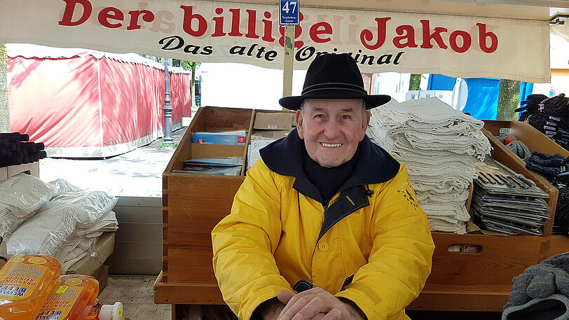 Georg S. Huber (85), der Billige Jakob, ist seit 70 Jahren auf der Auer Dult.