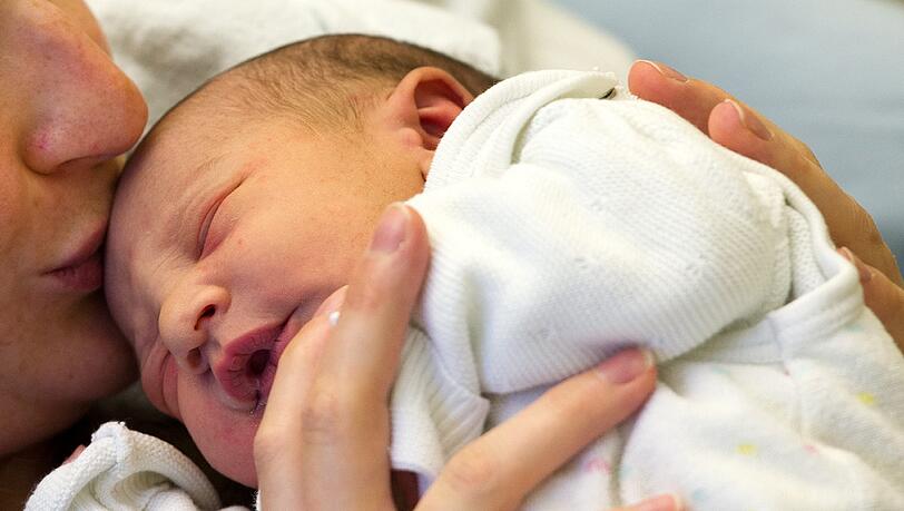 Wie man einen Brei für sein Baby macht, können Eltern am 25. September in der Maxvorstadt lernen. Wie man einen Brei für sein Baby macht, können Eltern am 25. September in der Maxvorstadt lernen.