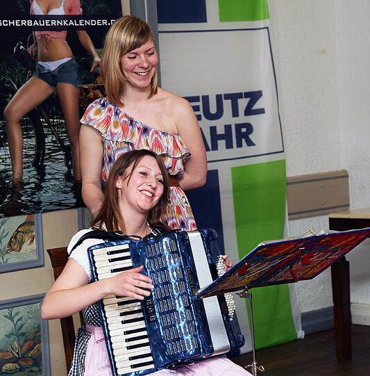 Fesche Mädels vom Land: Am Samstag waren die Bewerberinnen zum Casting für den neuen Bauernkalender in München geladen. Die Bilder.