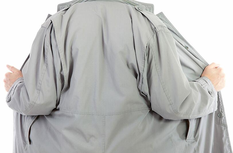 Ein Exhibitionist hat am Sonntagmorgen eine 56-jährige Frau in Freimann belästigt. (Symbolbild)