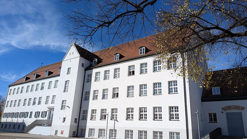An der Grundschule an der Forellenstra&szlig;e hat die Stadt die erste Schulstra&szlig;e geschaffen.
