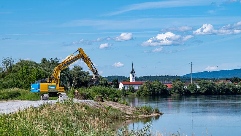 Nahezu 70 Kilometer Donau soll in Niederbayern ausgebaut werden. (Archivbild) Nahezu 70 Kilometer Donau soll in Niederbayern ausgebaut werden. (Archivbild)