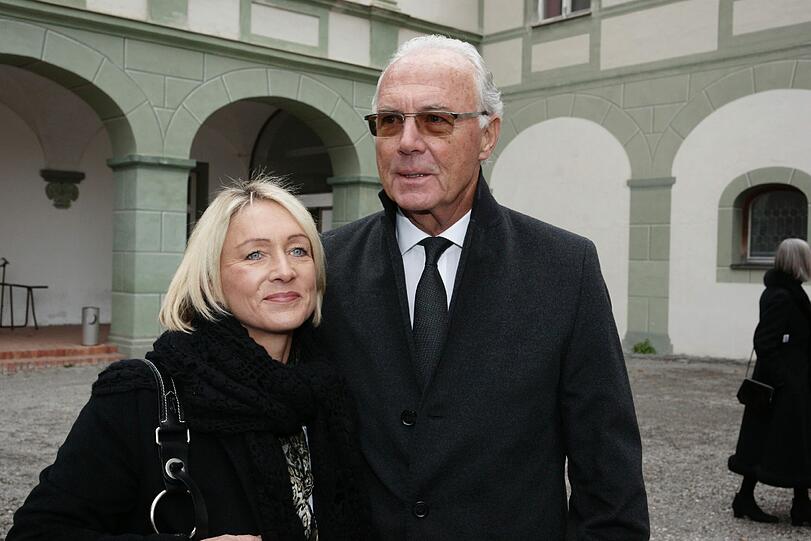 Franz Beckenbauer mit seiner Frau.