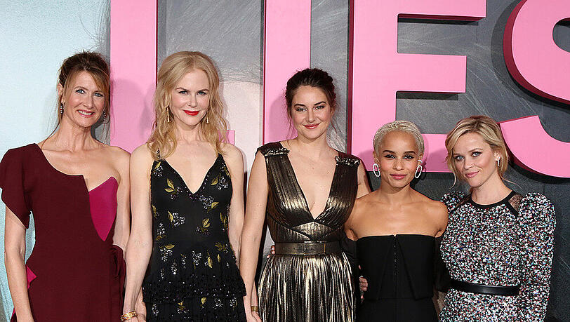 Laura Dern, Nicole Kidman, Shailene Woodley, Zoë Kravitz und Reese Witherspoon (v.l.n.r.) bilden die Hauptbesetzung von "Big Little Lies" Laura Dern, Nicole Kidman, Shailene Woodley, Zoë Kravitz und Reese Witherspoon (v.l.n.r.) bilden die Hauptbesetzung von "Big Little Lies"