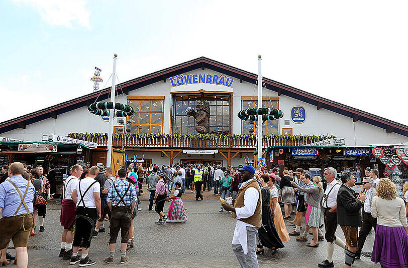 Löwenbräu-Festhalle: Insgesamt 8.500 Plätze.