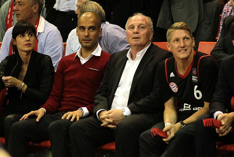 Pep Guerdiola und Uli Hoeneß im Audi Dome.