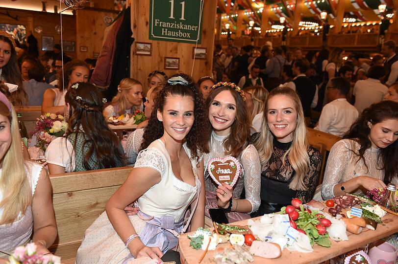 Betty Taube, Ana Wilken und Vanessa Meisinger