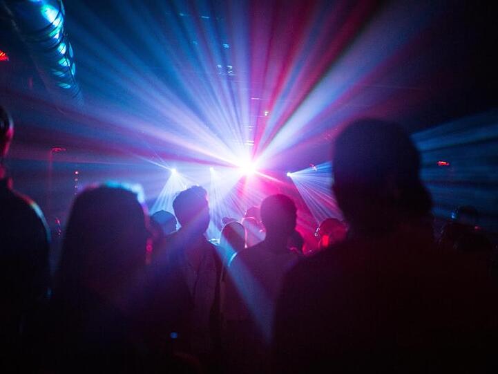 Berliner Clubs sehen wegen der Ausbreitung des Coronavirus ihre Existenz bedroht.