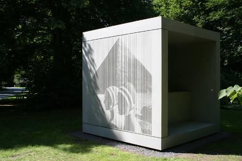 Monumental: Der Fotograf F. C. Gundlach ließ sich dieses Mausoleum bauen.