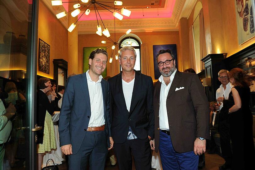 So cool kann ein Salon sein (v. l.): Philip Greffenius, Alexander Liebreich und Stephan Kuffler bei &bdquo;The Oak Room Date&ldquo; im Restaurant Kuffler.