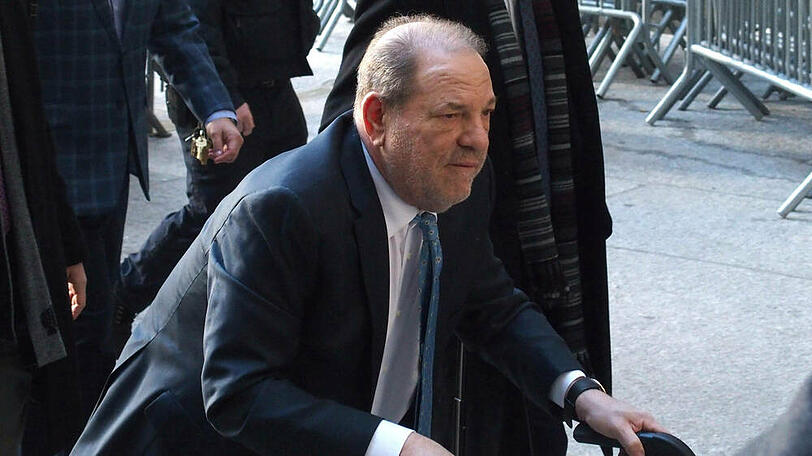 Harvey Weinstein wurde zu 23 Jahren Gefängnis verurteilt