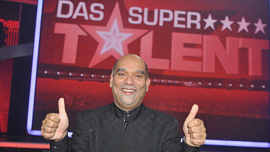 "Supertalent " Freddy Sahin-Scholl will beim Euovision Song Contest für Österreich antreten. "Supertalent " Freddy Sahin-Scholl will beim Euovision Song Contest für Österreich antreten.