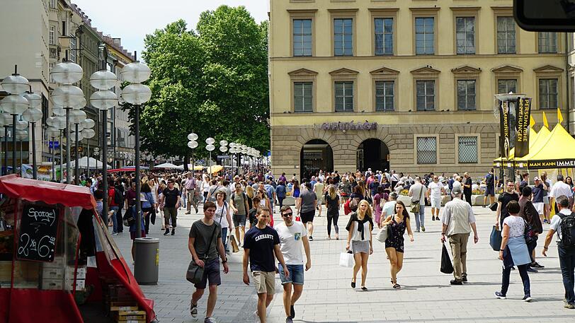 Das Wetter ist auch für die Shopping-Wütigen perfekt.