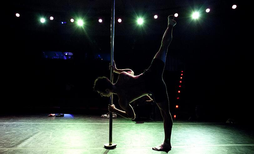 Die besten Stangentänzer treffen sich bei den südamerikanischen Pole Dance Meisterschaften.