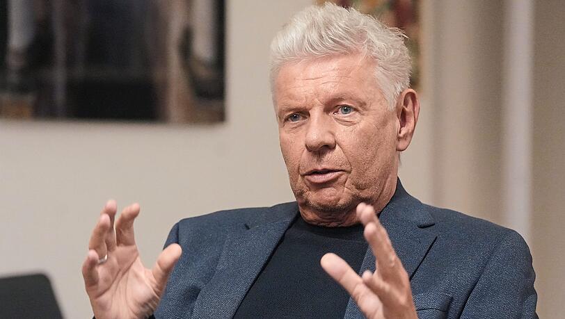 OB Dieter Reiter zieht vor oberste deutsche Gericht: "Ich h&auml;tte deshalb gerne vom Bundesverfassungsgericht gewusst, ob das Verbot durch den Freistaat mit dem grundgesetzlichen Recht auf kommunale Selbstverwaltung vereinbar ist."