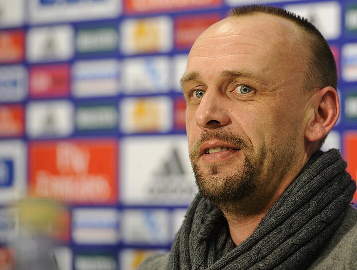 Holger Stanislawski (44): 7%