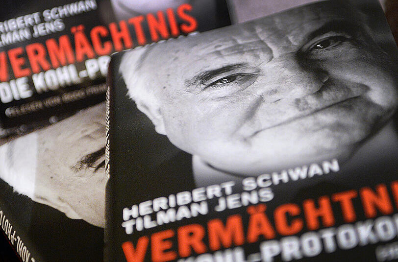 "Vermächtnis. Die Kohl-Protokolle", der Bestseller sorgte mit teils drastischen Aussagen des Altkanzlers über Politiker-Kollegen für Wirbel.