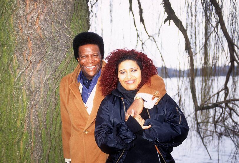 Eine Erinnerung aus harmonischen Zeiten: Roberto Blanco mit seiner Tochter Patricia im Jahr 1995. Eine Erinnerung aus harmonischen Zeiten: Roberto Blanco mit seiner Tochter Patricia im Jahr 1995.