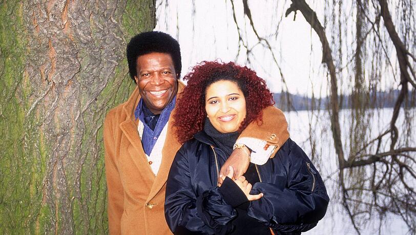 Eine Erinnerung aus harmonischen Zeiten: Roberto Blanco mit seiner Tochter Patricia im Jahr 1995. Eine Erinnerung aus harmonischen Zeiten: Roberto Blanco mit seiner Tochter Patricia im Jahr 1995.