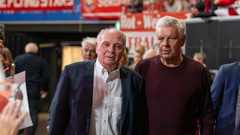 FC-Bayern-Ehrenpr&auml;sident Uli Hoene&szlig; und Aufsichtsrat Dieter Reiter.