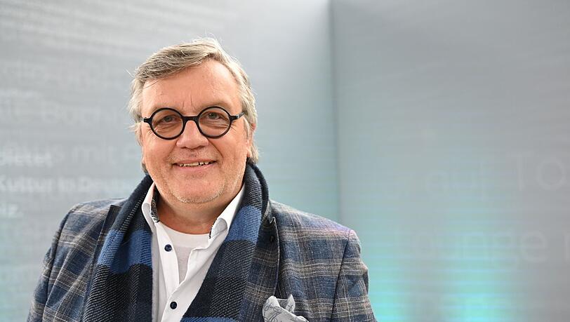 Hape Kerkeling bekommt den Ehrenpreis des Bayerischen Buchpreises verliehen. (Archivbild)