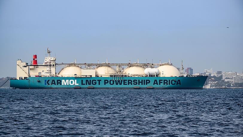 Gas-Frachter vor Dakar an der Küste von Senegal: LNG aus Afrika spielt eine wachsende Rolle. (Archivbild) Gas-Frachter vor Dakar an der Küste von Senegal: LNG aus Afrika spielt eine wachsende Rolle. (Archivbild)
