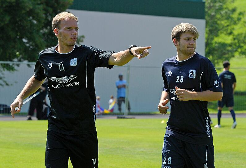 Die Bilder vom ersten Training der Löwen in Oberstaufen.