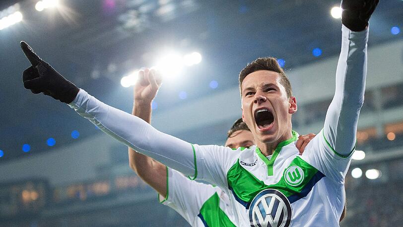 Julian Draxler wechselt nach Paris - für viel Geld. Julian Draxler wechselt nach Paris - für viel Geld.