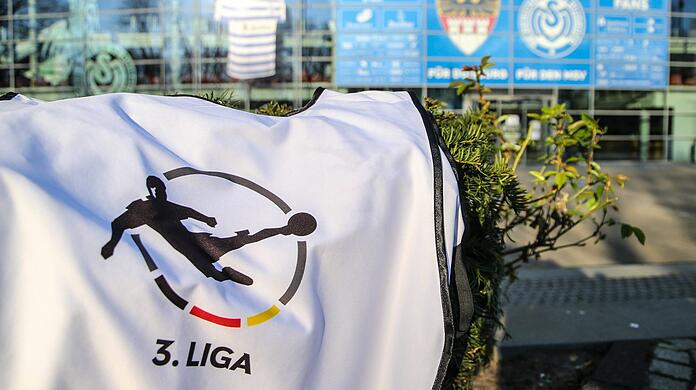 Die 3. Liga soll weiter "eingleisig" bleiben. (Symbolbild)