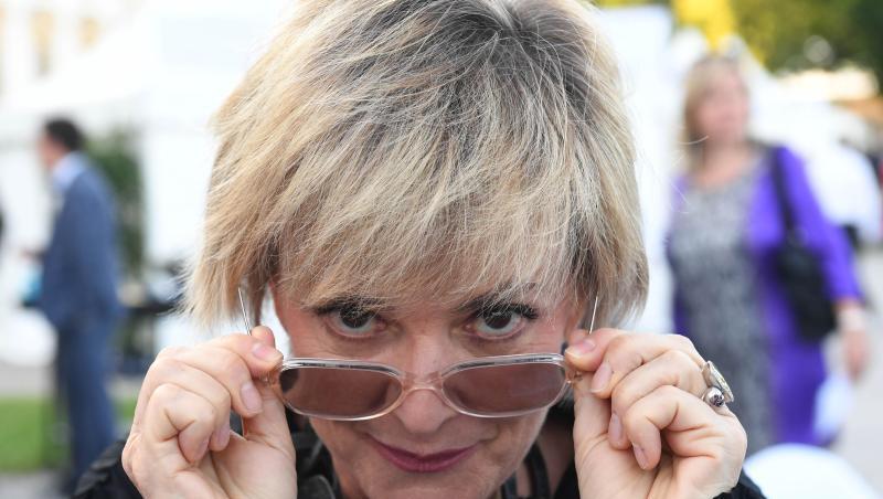 Gloria Fürstin von Thurn und Taxis schaut über ihre Brille. Foto: Felix Hörhager/dpa/Archivbild Gloria Fürstin von Thurn und Taxis schaut über ihre Brille. Foto: Felix Hörhager/dpa/Archivbild