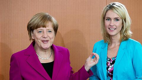 Angela Merkel und die Familienministerin Manuela Schwesig.