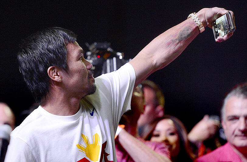 Ein Selfie für die Fans: Mayweather-Gegner Manny Pacquiao