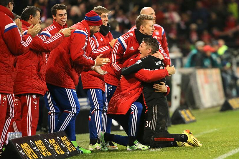 Die Bilder von Schweinsteigers sensationellen Zeit beim FC Bayern.