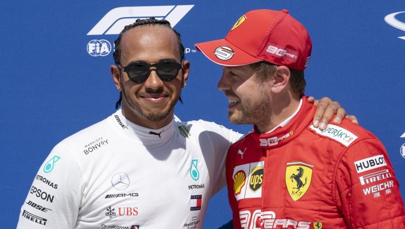 Lewis Hamilton (l) will Sebastian Vettel trotz seines großen Vorsprungs nicht abschreiben. Lewis Hamilton (l) will Sebastian Vettel trotz seines großen Vorsprungs nicht abschreiben.