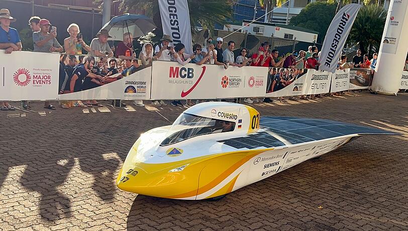 Team Sonnenwagen Aachen startete beim World Solar Challenge in der Pole Position.