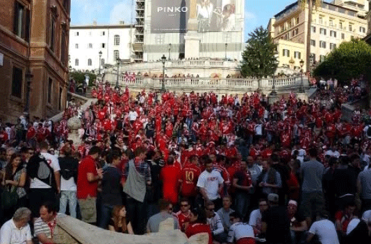 Bayern-Fans belagern die spanische Treppe
