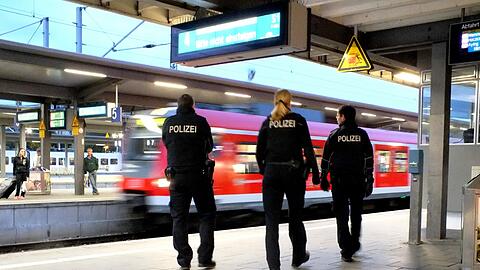Eine Streife der Bundespolizei am Ostbahnhof. (Archivbild)