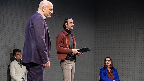 Cathrin Störmer (von links), Robert Dölle, Michael Wächter und Charlotte Schwab spielen Ferdinand von Schirach