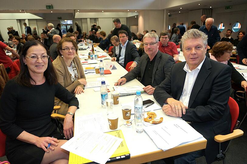 SPD-Spitzen: Parteichefin Claudia Tausend, Bürgermeisterin Chrístine Strobl, Fraktionschef Alexander Reissl und OB Dieter Reiter (von links).