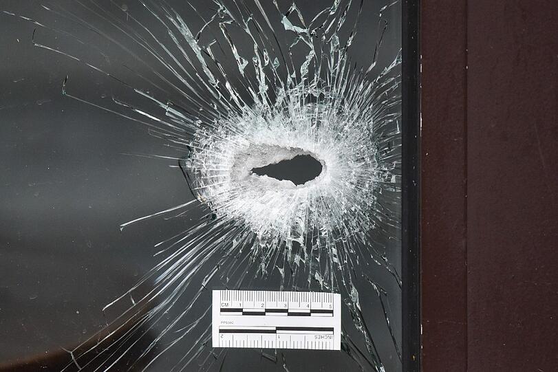 Aus Athen kommen neue Hinweise auf einen der mutmaßlichen Attentäter.