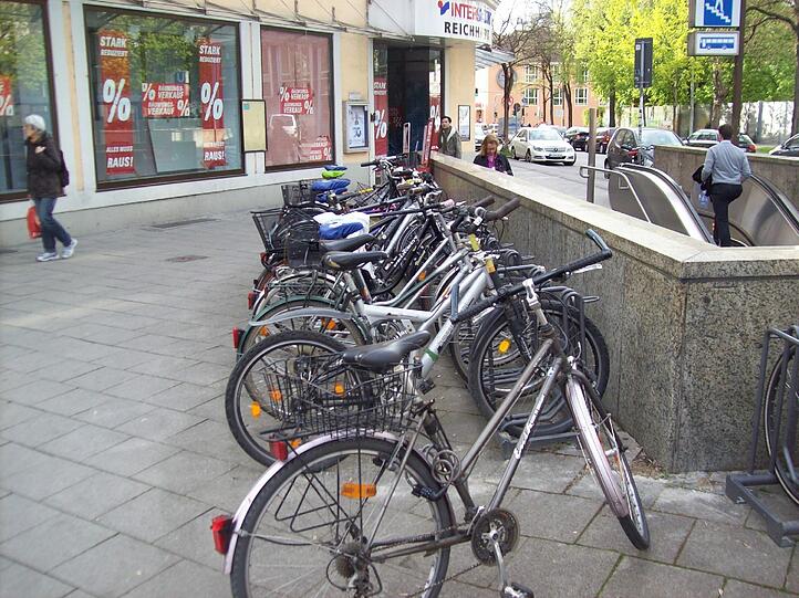 Zumindest für Radler hat sich die Lage entspannt. So sieht es aktuell an der Humboldtstraße aus.