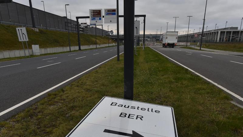 Bleibt eine Baustelle mit vielen Überraschungen: der BER. Bleibt eine Baustelle mit vielen Überraschungen: der BER.