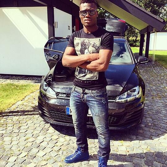 VfL-Wolfsburg-Star Junior Malanda auf Instagram