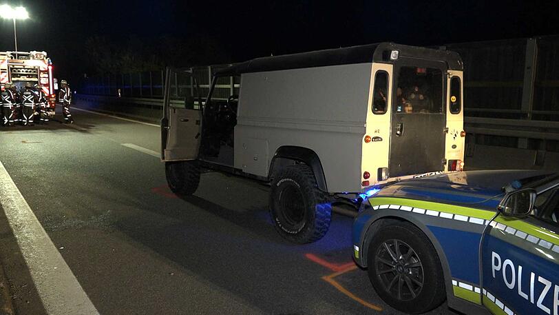 Der Mann war betrunken, hatte keinen Führerschein und die Kennzeichen waren auch falsch.