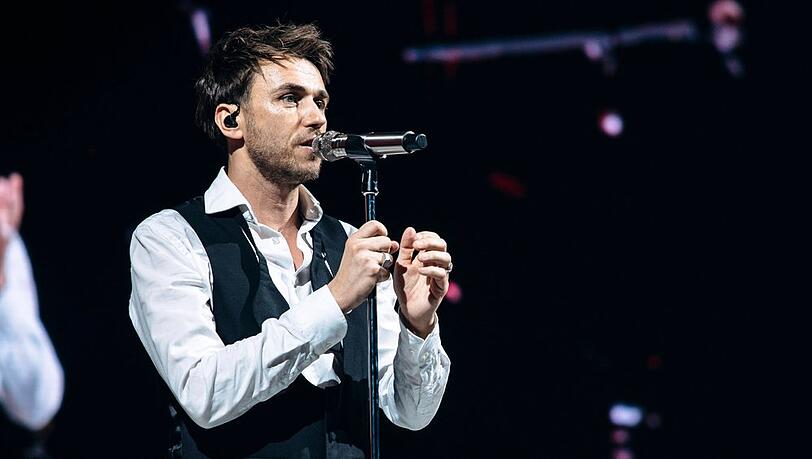 Clueso erreicht zum vierten Mal die Spitzenposition in den Offiziellen Deutschen Album-Charts.